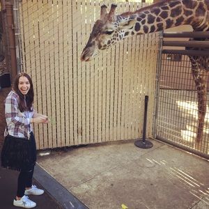 Meet your Posher, Sam